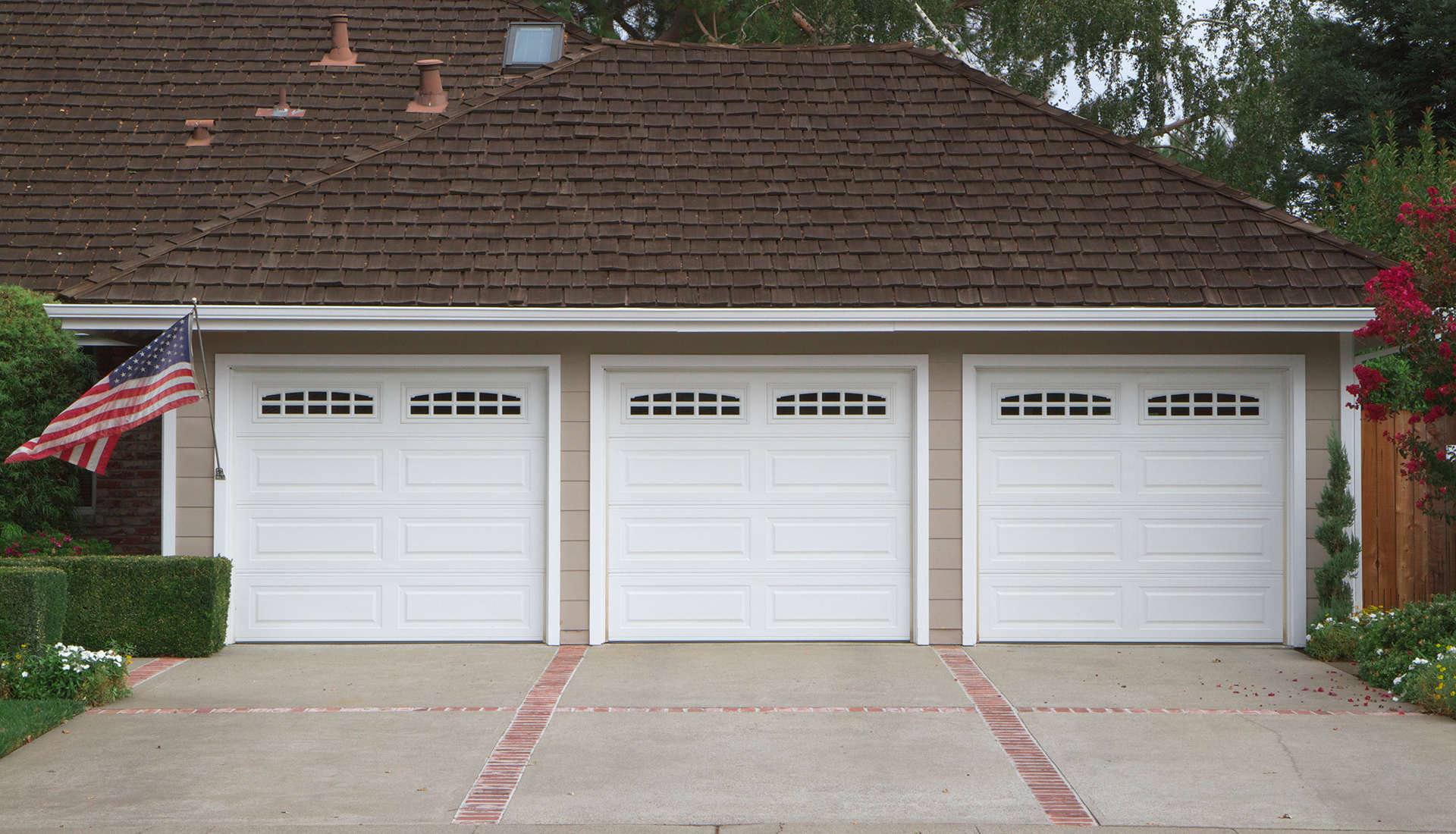 Garage Doors and Sectional Overhead Doors